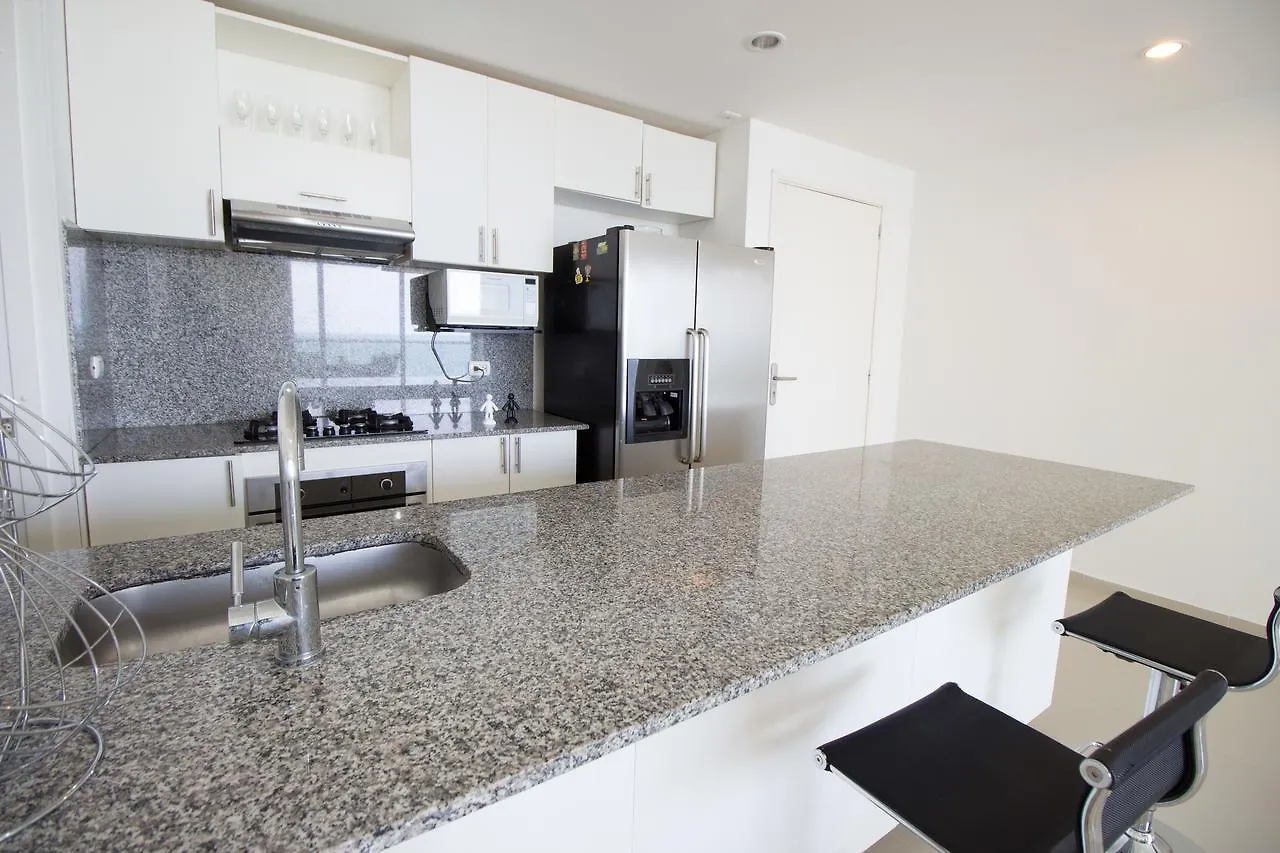 Morros Pelican Beach - Livin Colombia Cartagena Apartment